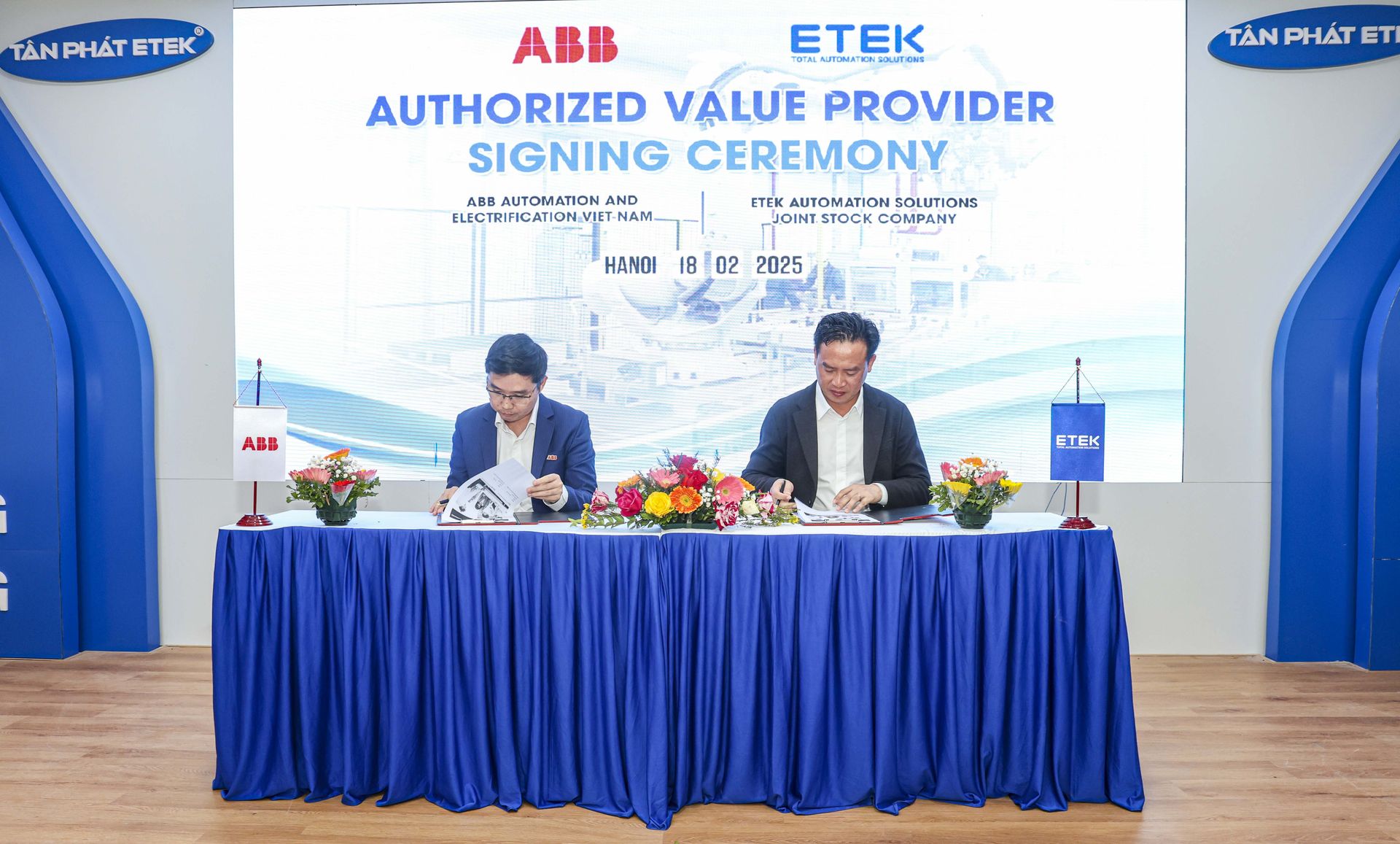 Lễ ký kết hợp tác chiến lược giữa ETEK & ABB