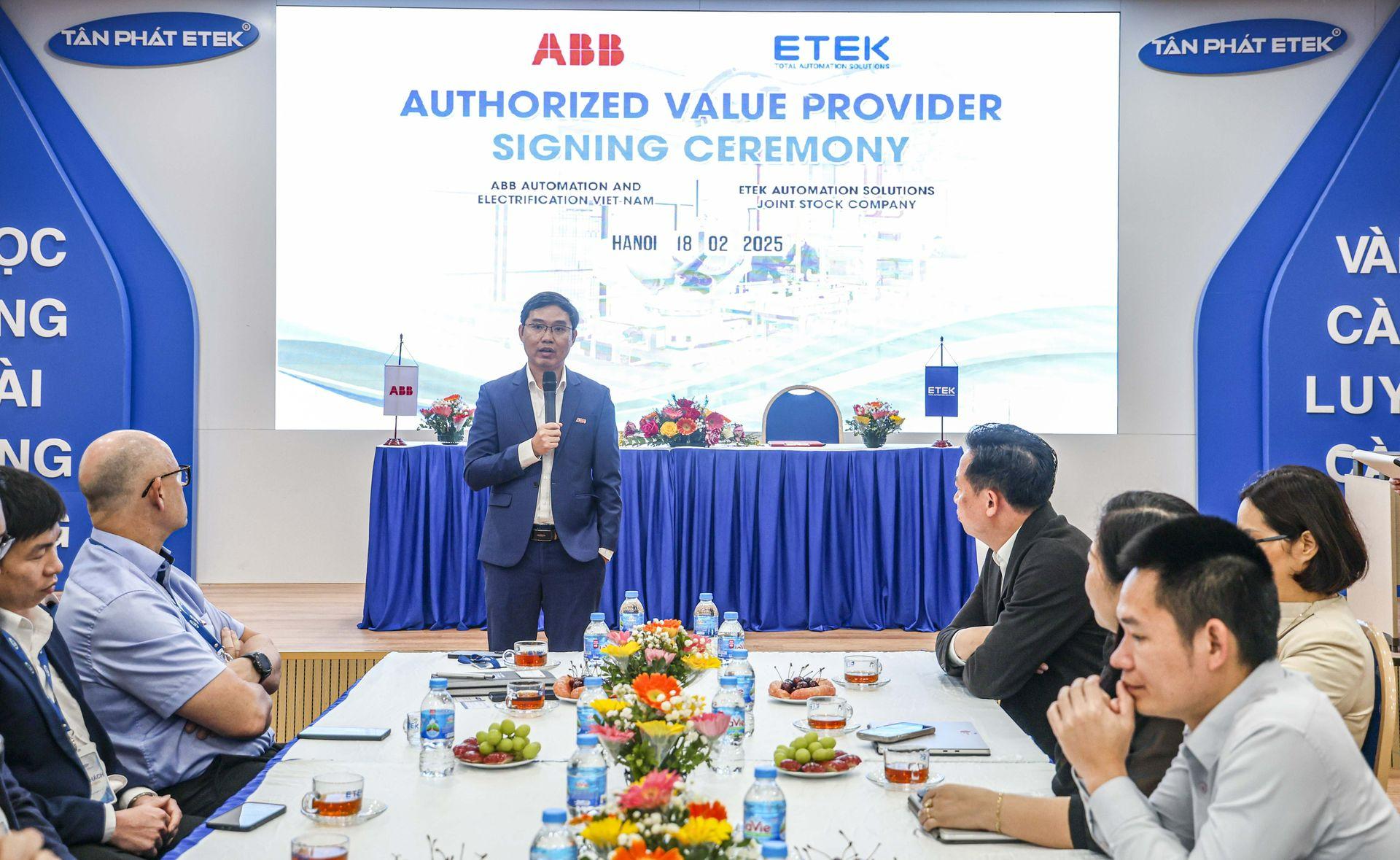 Đại diện ABB chia sẻ về quá trình hợp tác giữa ABB và ETEK