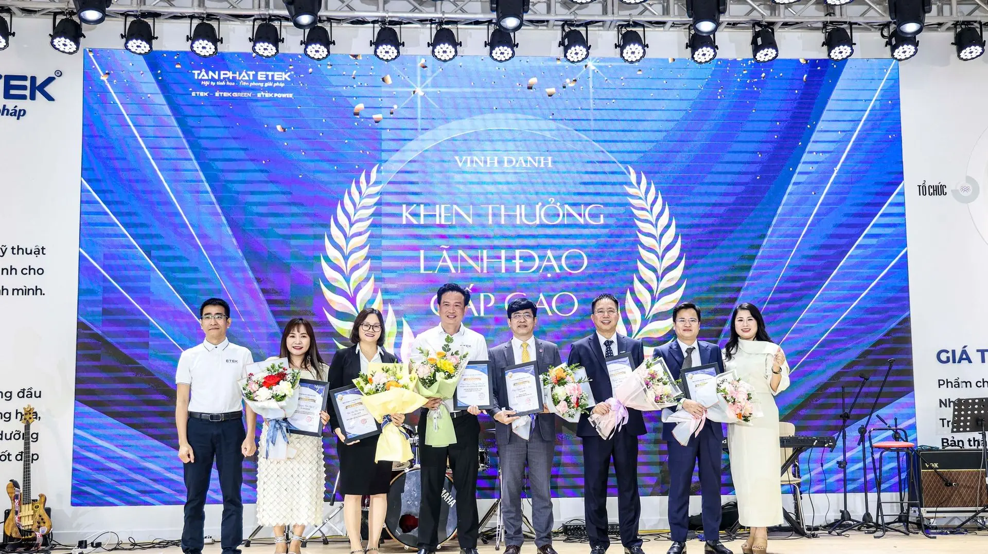 ảnh truyền thông 3